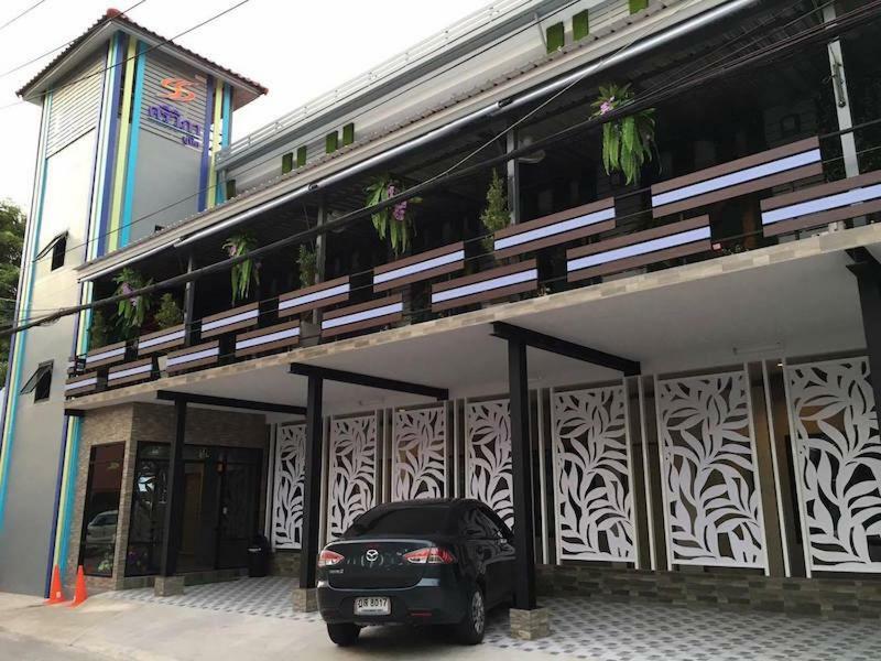 Sriwipha Boutique Aparthotel Pattaya Bagian luar foto